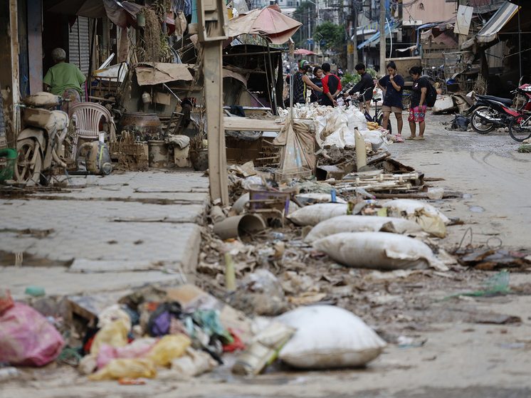 Выжившие рассказали о смертельном ужасе наводнения. “Течение могло бы убить слона”