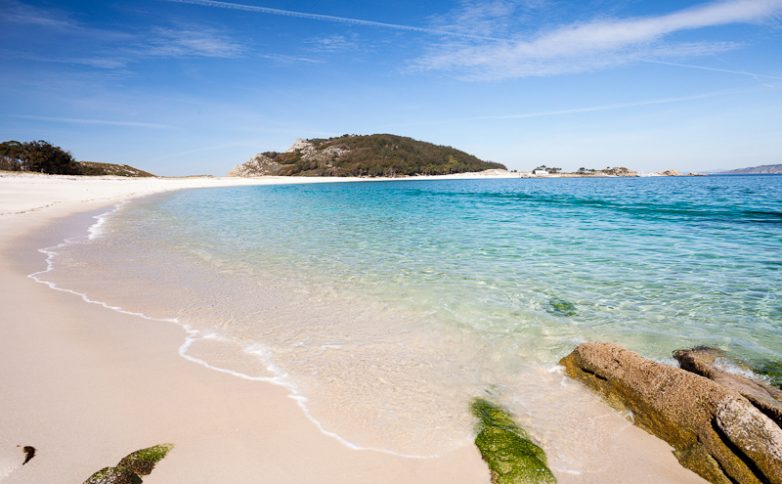 7 испанских пляжей для спокойного отдыха