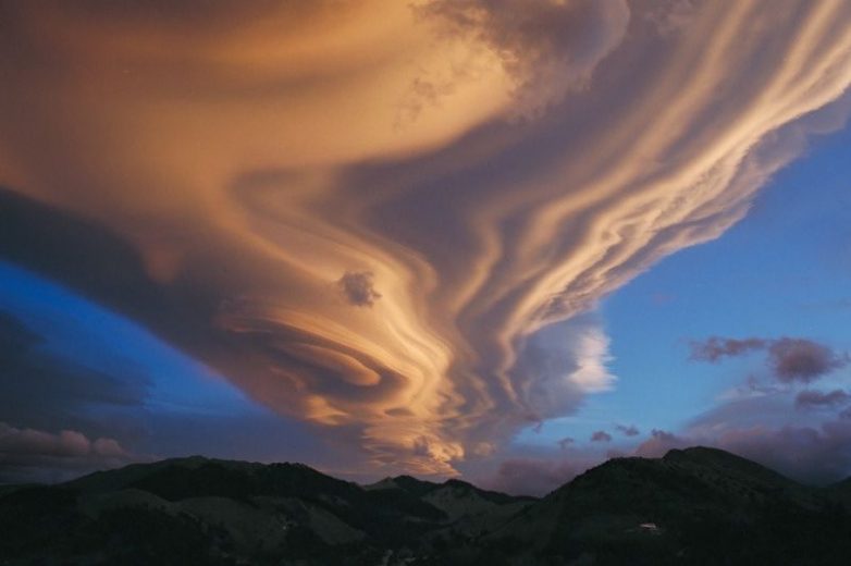 Самые невероятные облака, сфотографированные в разных уголках планеты