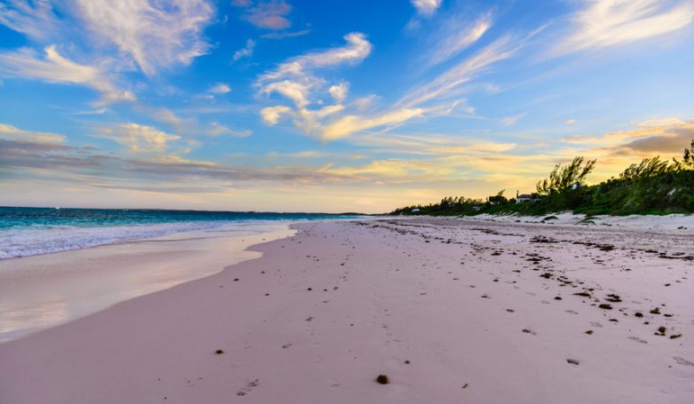 10 самых необычных пляжей планеты, посетить которые — мечта любого путешественника