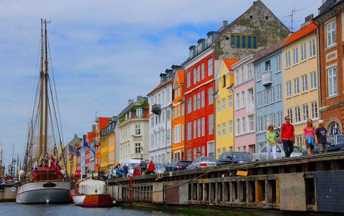 17 удивительных разноцветных городов планеты, от которых приятно пестрит в глазах