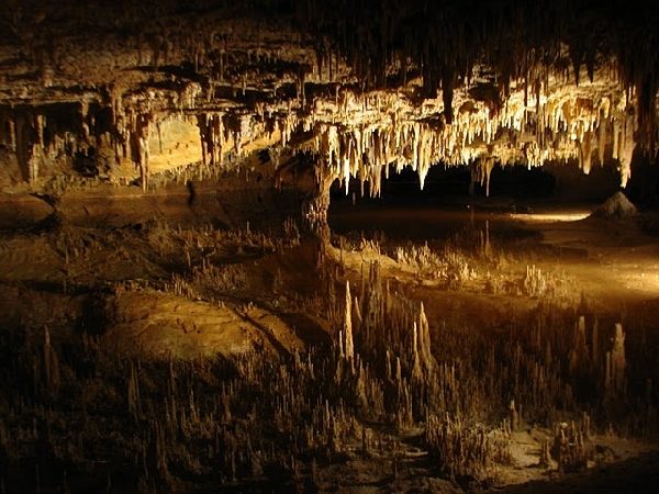Удивительная пещера Дракона
