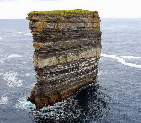 11 впечатляющих морских скал в разных уголках планеты