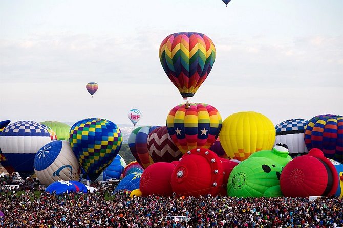 Улетающая красота: фестиваль воздушных шаров