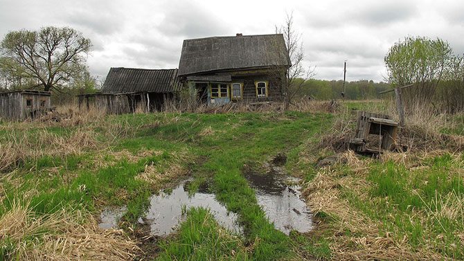 Прекрасные и заброшенные русские деревни