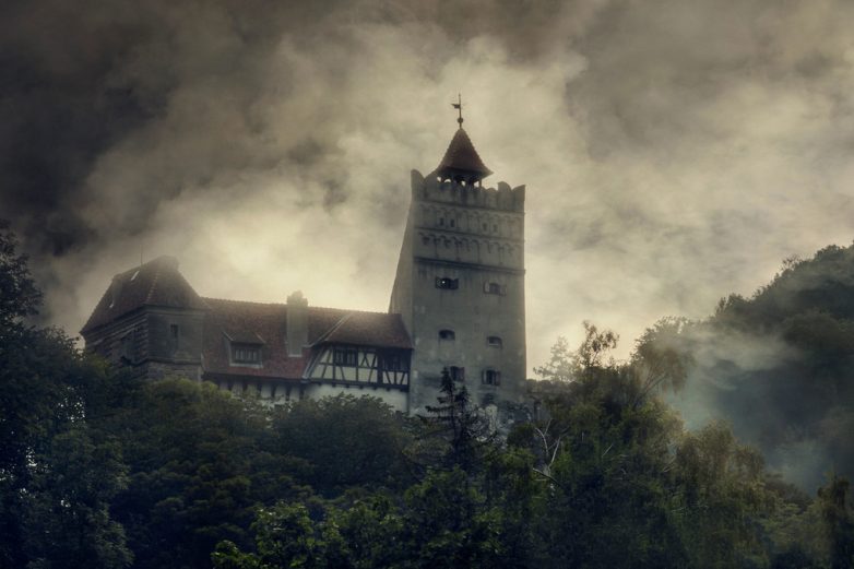 Символ Трансильвании - замок Дракулы