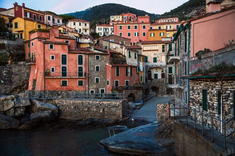 Живописный и красочный уголок Италии: Манарола