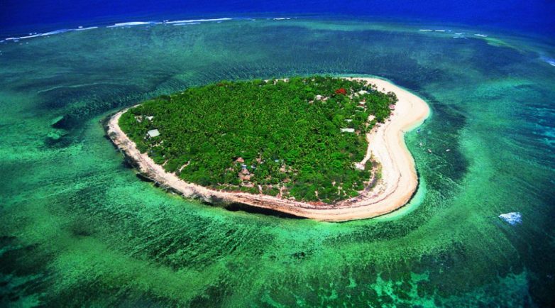 Потрясающие острова в виде сердца