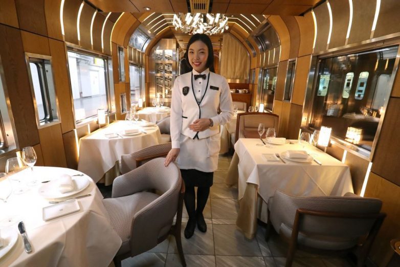 Самый роскошный в мире поезд запустили в Японии