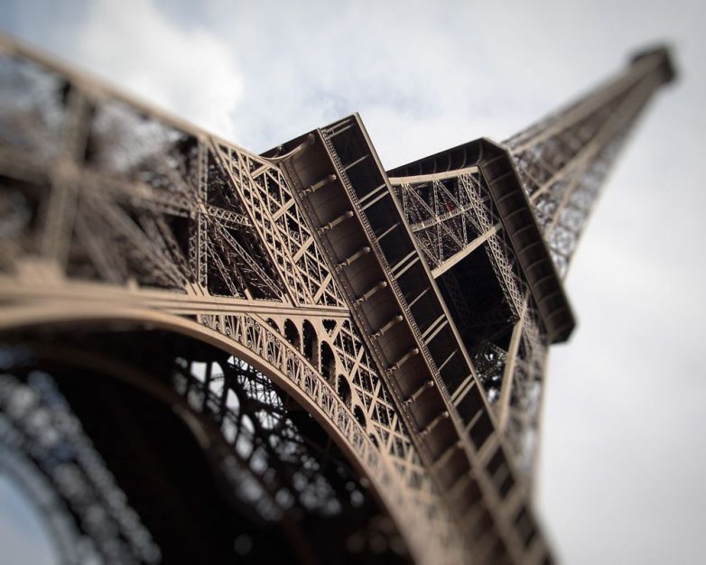 10 интересных фактов о самой главной парижской достопримечательности