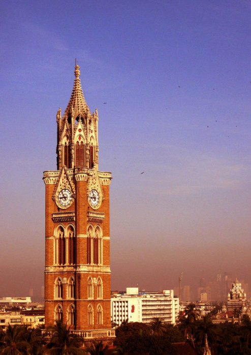 Самые известные часовые башни разных стран мира