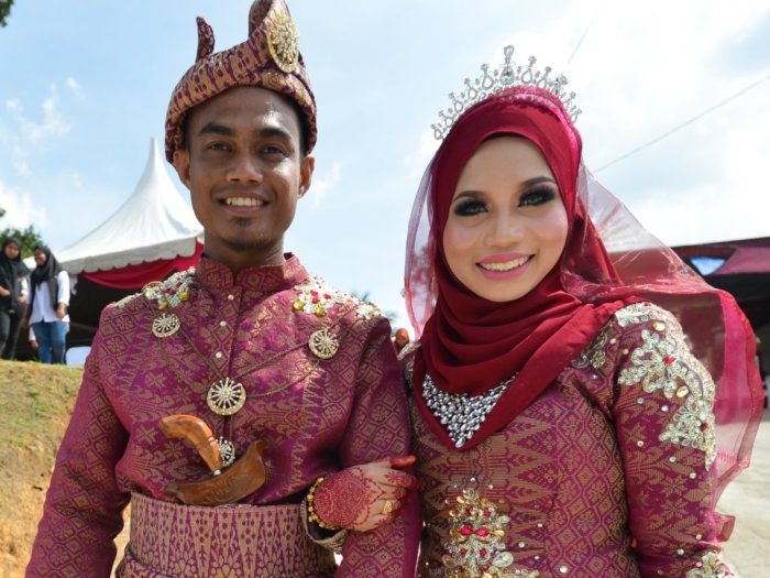 Удивительные и шокирующие свадебные традиции разных стран мира