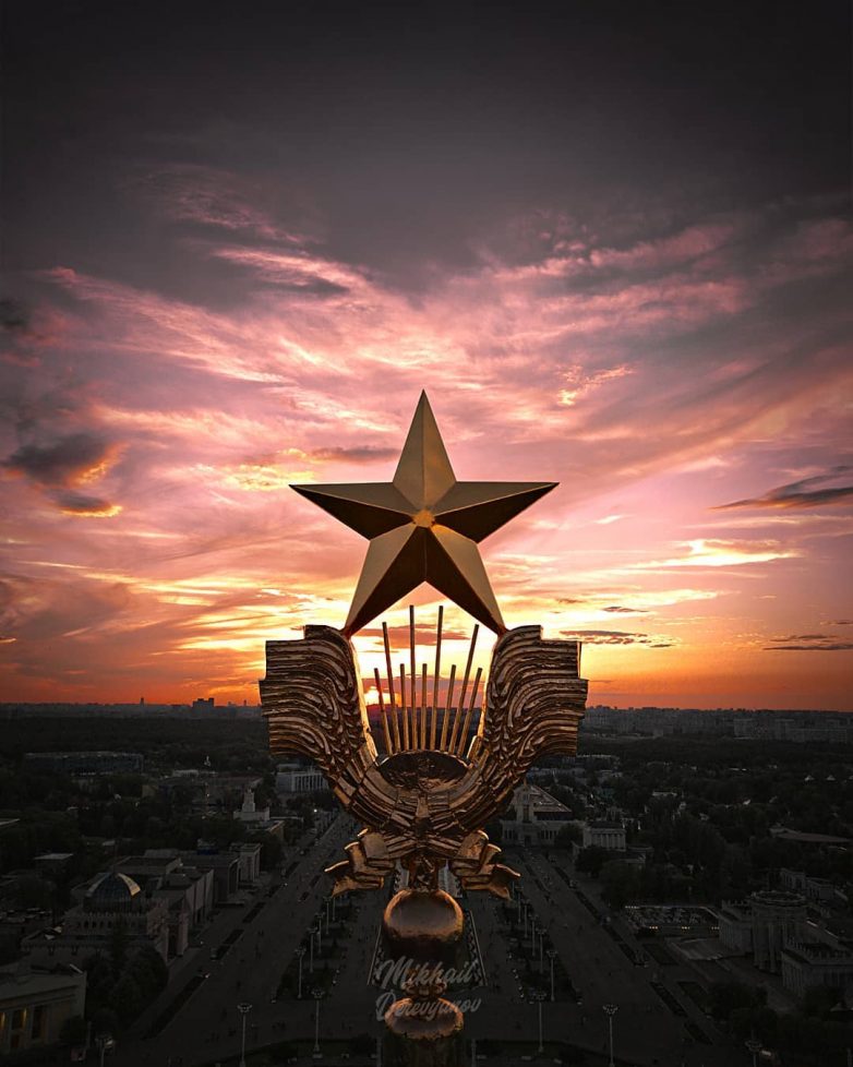Пролетая над столицей: красавица Москва с высоты птичьего полёта