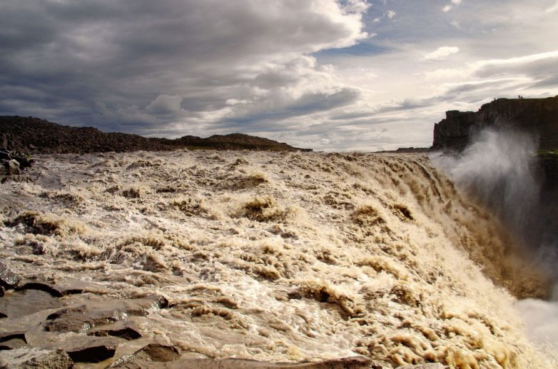 Мощь воды: исландский водопад Деттифосс