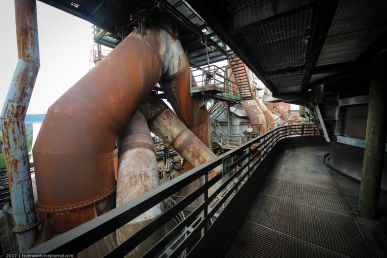 Дурманящий запах металла: прогулка по храму индустриальной эстетики в Фелклингене