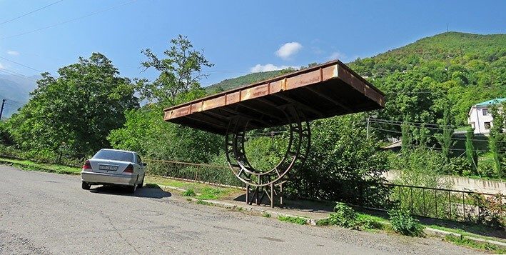 Скребущий небеса: город Капан, Армения