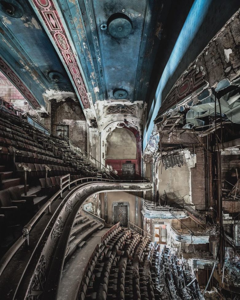 Непередаваемое очарование покинутых мест на чудо-снимках Саймона Йонга