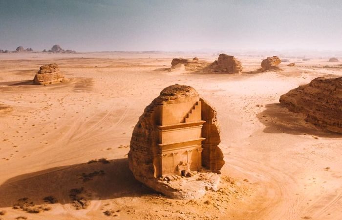 История одной гробницы: «Одинокий дворец» в Саудовской Аравии