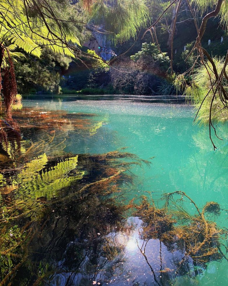 Фантастическое австралийское озеро с бирюзовой водой