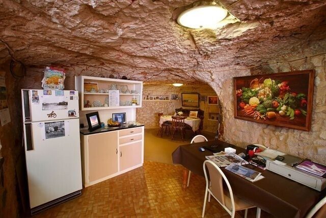 Австралийский подземный город Кубер-Педи
