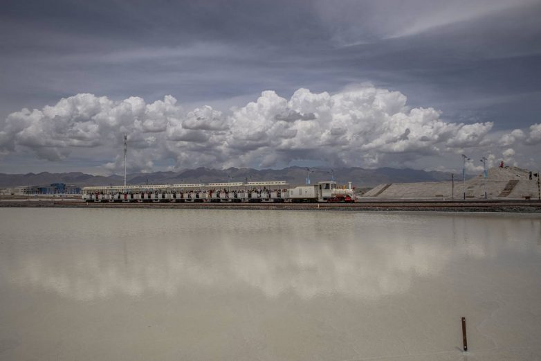 Зеркало неба: озеро Чака — солёная достопримечательность Китая