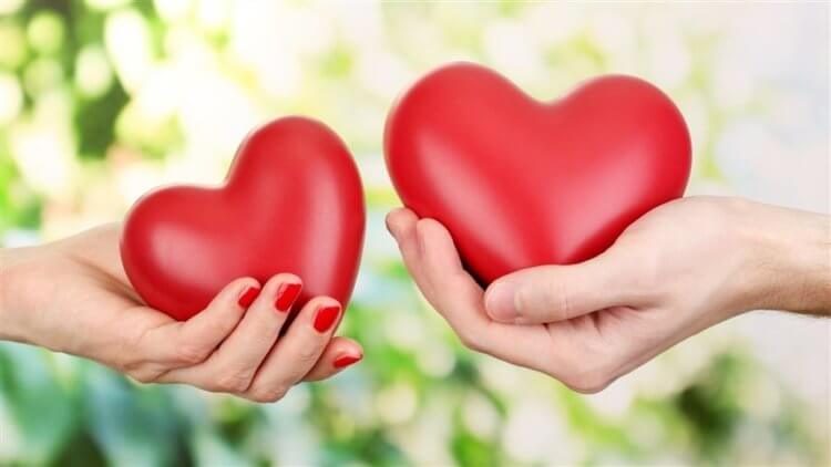 Любовь не по расписанию: в каких странах День святого Валентина под запретом