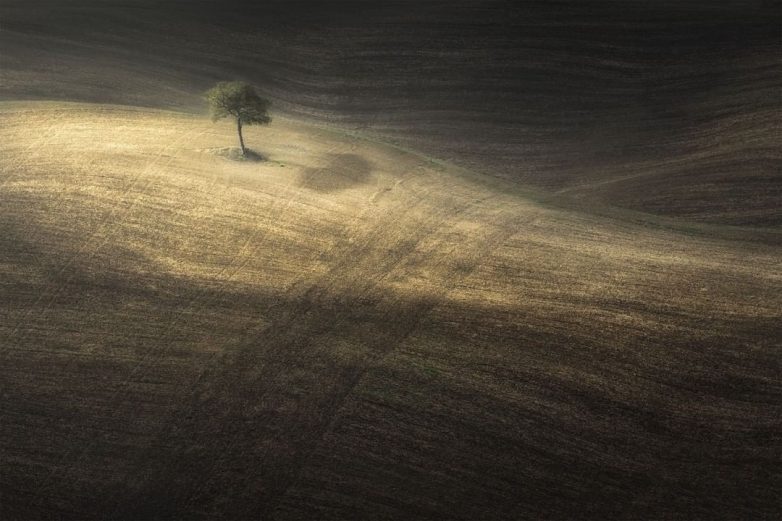 Захватывающие снимки из путешествий тревел-фотографа Мануэло Бечекко