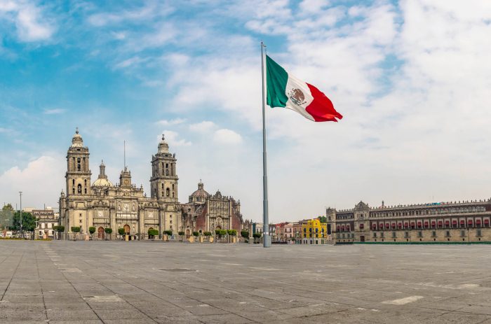 Почему в Мехико горбатые улицы, а пить местную воду не рекомендуется?
