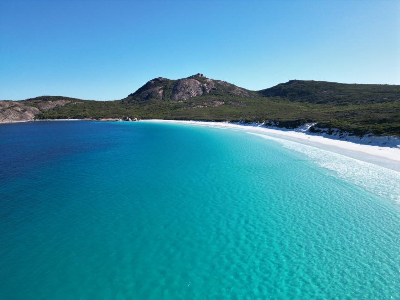 Австралийский пляж в заливе Лаки был признан лучшим в мире
