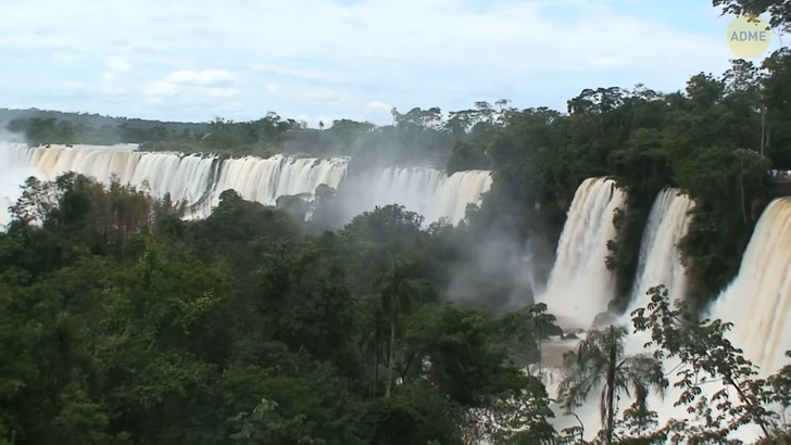 Секреты самых необычных водопадов мира