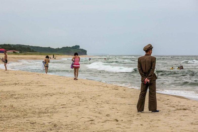 Будни жителей КНДР на фото