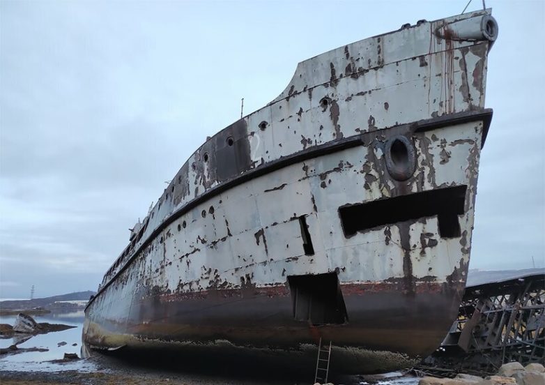 Место, где находят покой военные корабли и базы для подводных лодок