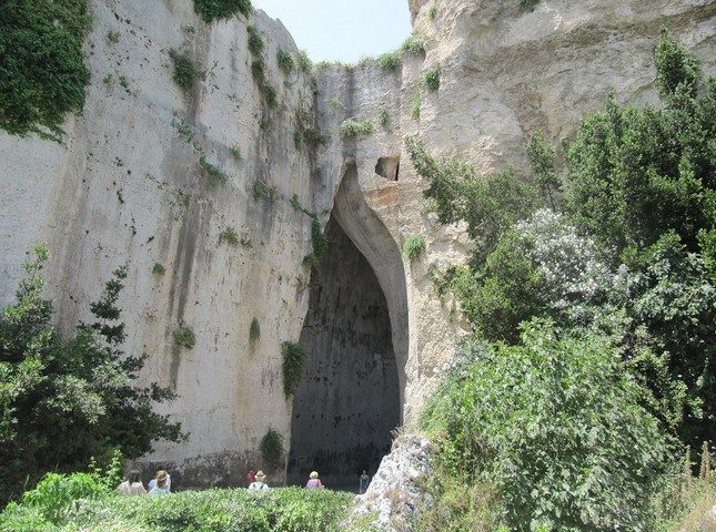 Акустический феномен с мрачной историей