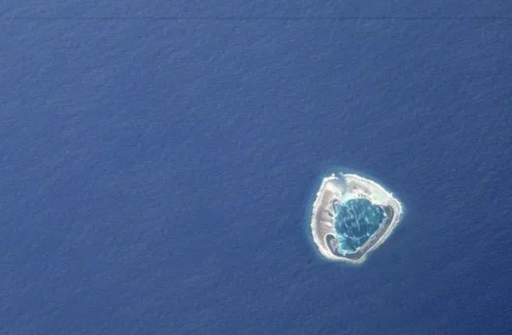 Космическое кладбище и самое одинокое место на планете