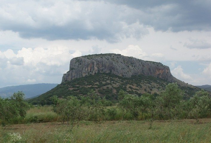 Древнейшая стена мира