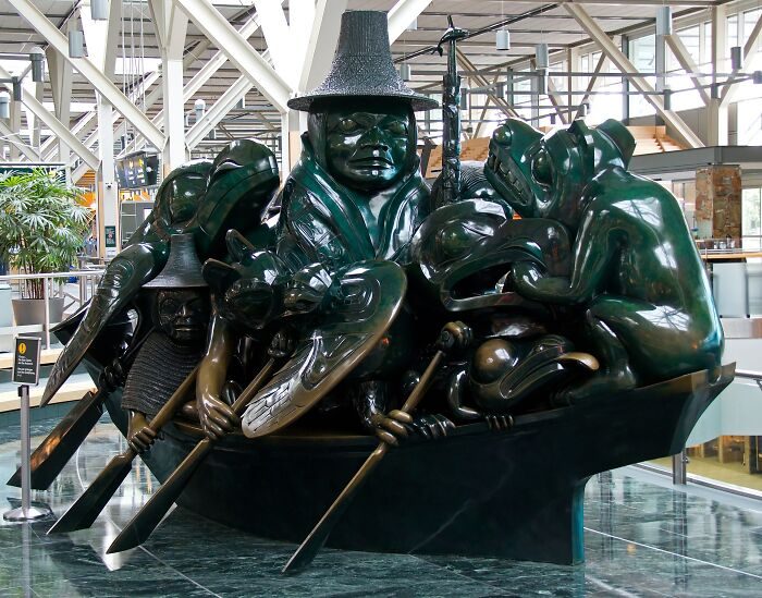 20 впечатляющих скульптур по всему миру