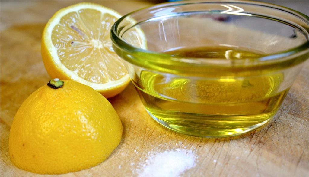 Как удалить волосы с маслом лимоном