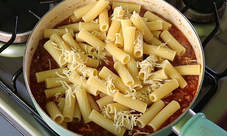 Кухня наизнанку макароны по флотски. Кухня наизнанку макароны по флотски